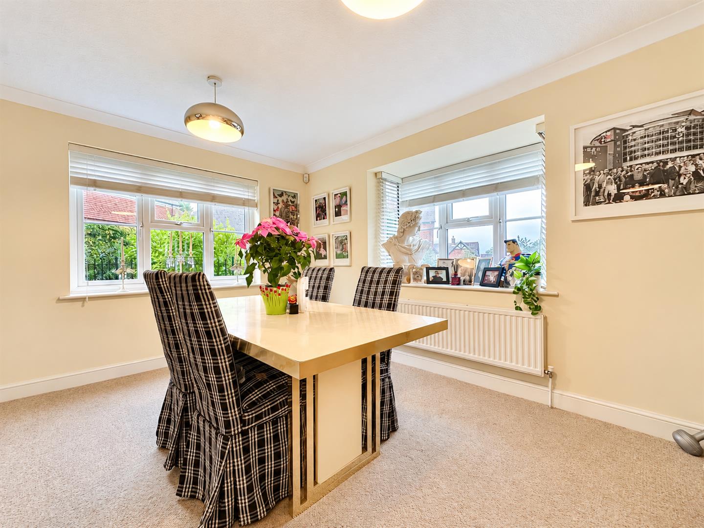 De Moleyns Close., Bexhill-On-Sea
